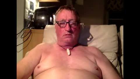 sail_naked online show from September 13, 2025, 11:26 pm