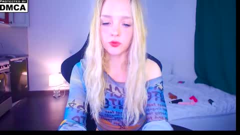Sofia online show from June 2, 2026, 1:51 am