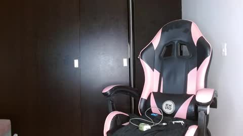 saint boy online show from October 6, 2025, 12:41 am