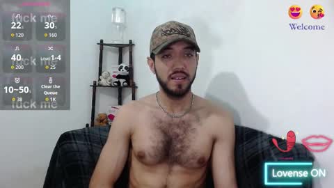 Snapshot of saint_castle chatting on September 23, 2025, 2:31 pm Saint Castle online show from September 23, 2025, 2:31 pm