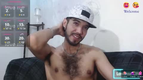 Snapshot of saint_castle chatting on February 12, 2026, 9:21 pm Saint Castle online show from February 12, 2026, 9:21 pm