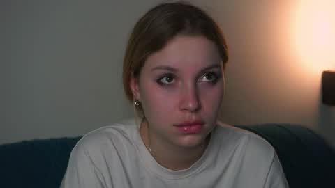 Snapshot of sairally chatting on June 5, 2026, 10:37 pm Ariel online show from June 5, 2026, 10:37 pm