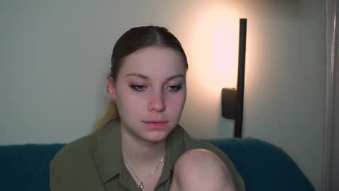 Snapshot of sairally chatting on June 7, 2026, 8:12 pm Ariel online show from June 7, 2026, 8:12 pm