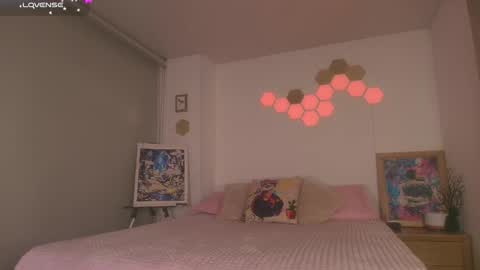 sairy_ online show from November 3, 2025, 11:04 pm