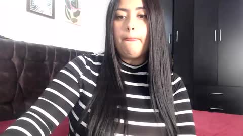 Sarah online show from October 12, 2025, 3:27 am