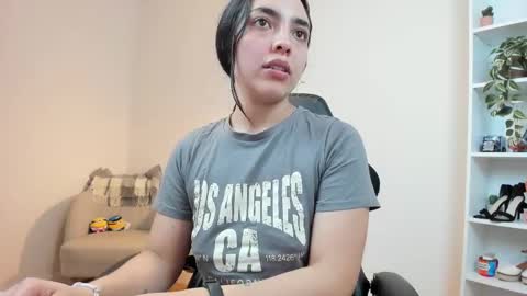 Snapshot of sakura_harper chatting on February 13, 2025, 5:48 am Sakura Harper online show from February 13, 2025, 5:48 am