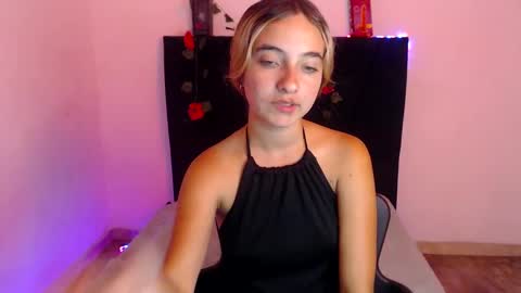 Sakura online show from September 27, 2025, 4:17 am