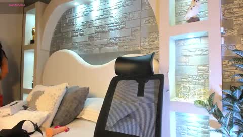 Snapshot of salama_kessler chatting on November 9, 2025, 8:07 pm salama_kessler online show from November 9, 2025, 8:07 pm