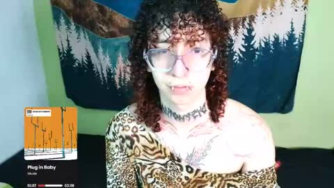 Sam online show from April 26, 2026, 7:11 pm