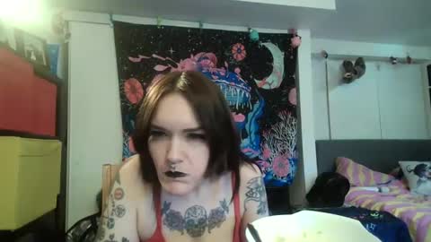 Snapshot of salemsslut chatting on February 20, 2025, 5:29 pm salemsslut online show from February 20, 2025, 5:29 pm