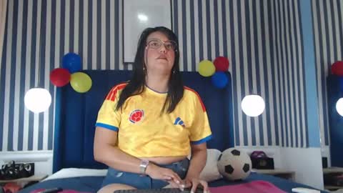 Snapshot of sallydickinson chatting on June 26, 2026, 5:28 pm Sallydickinson online show from June 26, 2026, 5:28 pm