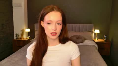 Snapshot of sallypinkman chatting on April 28, 2026, 9:03 am Sally Pinkman online show from April 28, 2026, 9:03 am