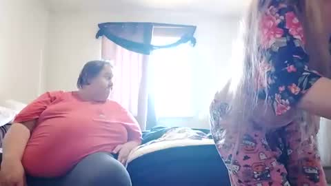 Snapshot of sallyspank chatting on July 15, 2026, 5:07 pm sallyspank online show from July 15, 2026, 5:07 pm