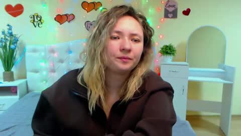 Sally online show from February 27, 2025, 6:42 pm