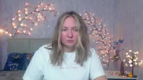 Snapshot of sallyverda chatting on April 28, 2026, 6:13 pm Sally online show from April 28, 2026, 6:13 pm
