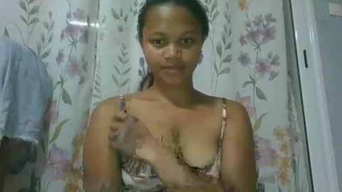 SallyWett online show from February 15, 2026, 7:10 pm