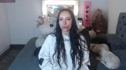 yenny online show from September 11, 2025, 4:12 am