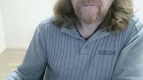 Snapshot of saltimbanquier chatting on January 9, 2026, 10:29 am Saltimbanquier Salt ou Banquier online show from January 9, 2026, 10:29 am