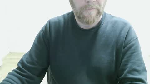 Saltimbanquier  Salt  ou  Banquier  online show from March 9, 2026, 9:41 pm