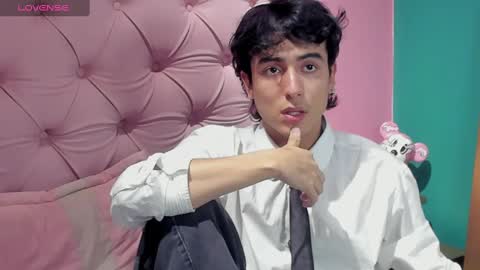 salvatore  online show from December 9, 2024, 9:05 pm