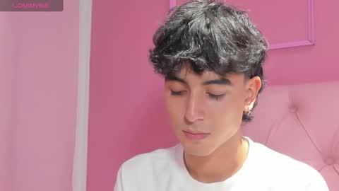 salvatore  online show from January 17, 2025, 11:29 pm