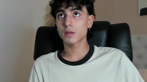 salvatore  online show from January 18, 2025, 11:55 pm