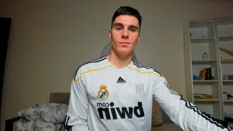 BACK IN 2 WEEKS online show from January 29, 2025, 9:07 pm