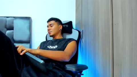 SAM online show from December 20, 2025, 3:30 pm