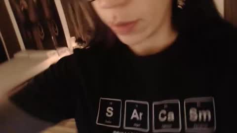 SAM MANSON online show from November 14, 2025, 2:49 pm