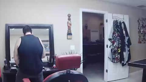 sam_papithebarber online show from December 29, 2024, 11:50 pm