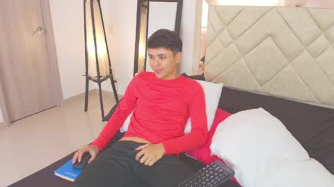 Snapshot of sam_tnt9 chatting on May 28, 2026, 3:42 pm sam_tnt9 online show from May 28, 2026, 3:42 pm