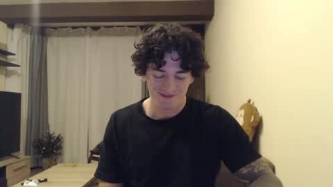 Snapshot of sam_winchest chatting on January 11, 2025, 11:35 pm Sam online show from January 11, 2025, 11:35 pm