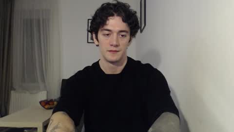 Snapshot of sam_winchest chatting on February 20, 2026, 1:02 am Sam online show from February 20, 2026, 1:02 am