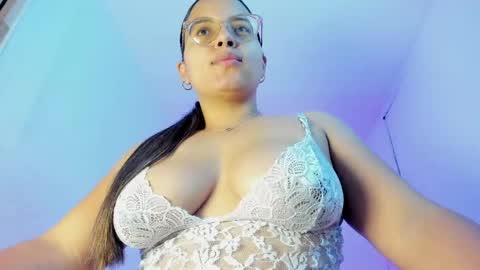Samanta Sweet online show from May 14, 2026, 4:25 pm