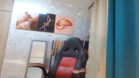 samanta online show from April 18, 2026, 11:14 am