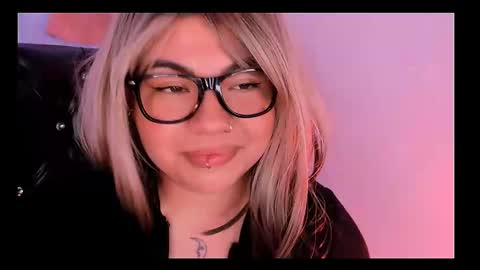 SAMANTA online show from February 28, 2025, 7:46 pm