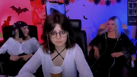 samanta_hotty online show from October 31, 2025, 9:38 pm