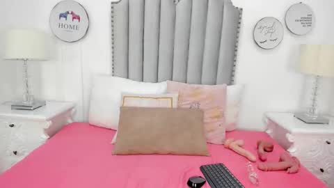 Snapshot of samantamarquez chatting on November 25, 2025, 8:09 pm Samanta online show from November 25, 2025, 8:09 pm