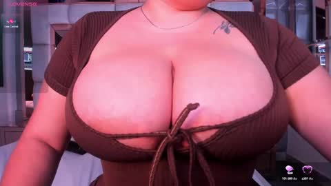 S A M A N T A   online show from February 19, 2025, 9:50 am