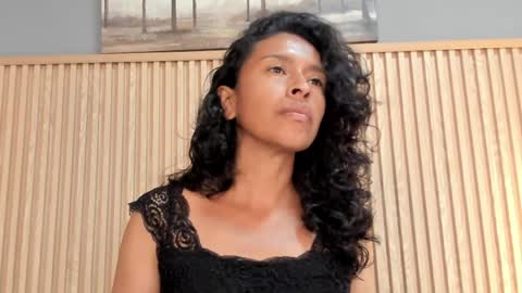 samantha_duart3 online show from April 9, 2026, 11:37 am