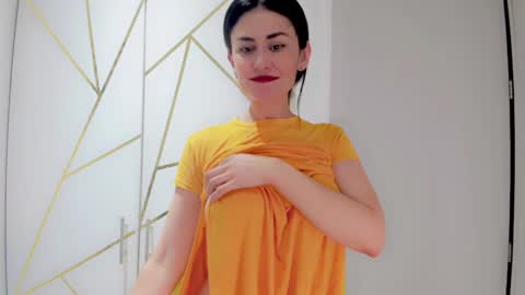 Snapshot of samantha_larusso_ chatting on December 3, 2024, 10:06 am Andy online show from December 3, 2024, 10:06 am