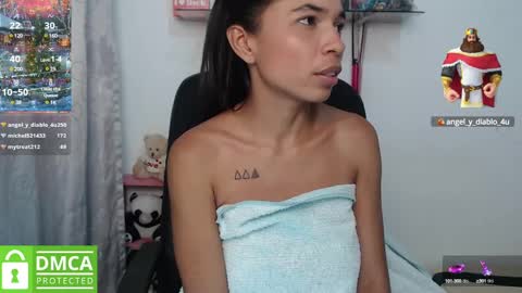 Snapshot of samanthaa_queen chatting on December 30, 2024, 2:30 pm sam online show from December 30, 2024, 2:30 pm