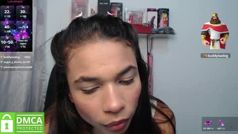 Snapshot of samanthaa_queen chatting on February 4, 2025, 1:48 pm sam online show from February 4, 2025, 1:48 pm