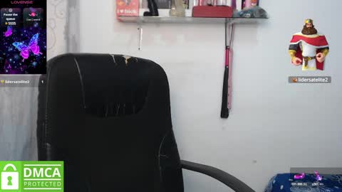 Snapshot of samanthaa_queen chatting on February 7, 2025, 2:15 pm sam online show from February 7, 2025, 2:15 pm