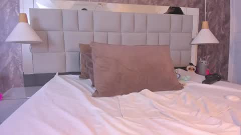 samanthabrown69_1 online show from March 22, 2026, 4:05 am