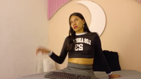 samanthalaurent online show from June 4, 2026, 7:53 pm