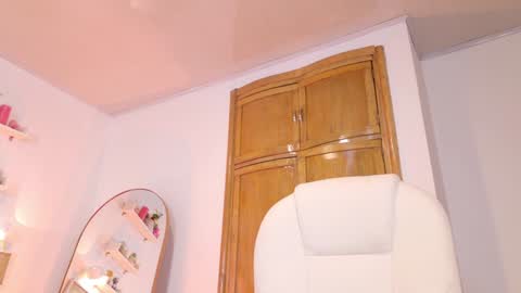 paulina rios online show from December 30, 2024, 8:36 pm