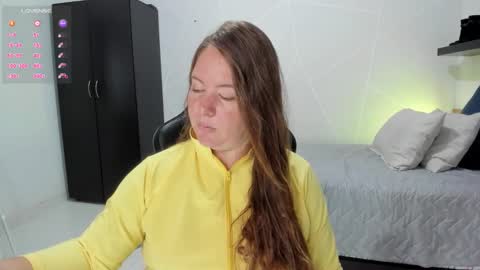 Samantha samy online show from October 26, 2025, 12:38 am