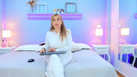 Samanta online show from February 14, 2025, 1:23 am