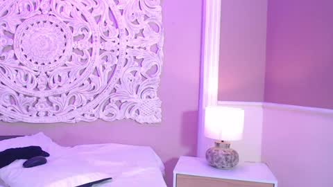 Samantha  online show from January 11, 2025, 7:59 pm